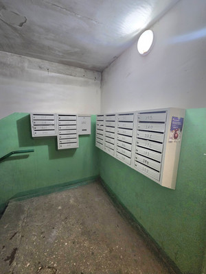 Продам трехкомнатную (3-комн.) квартиру, Ильича ул, 19/43, Казань г