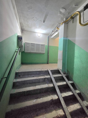 Продам трехкомнатную (3-комн.) квартиру, Ильича ул, 19/43, Казань г