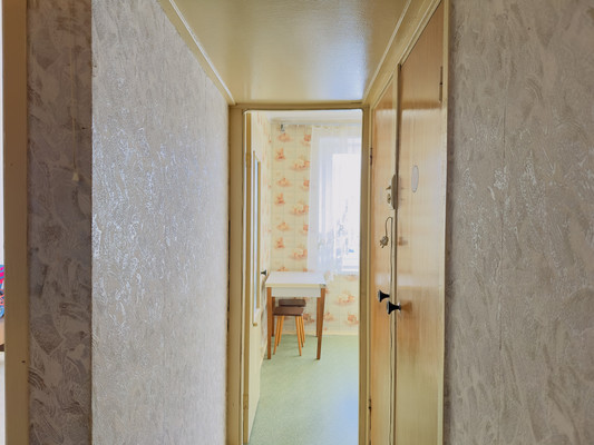 Продам двухкомнатную (2-комн.) квартиру, Шенкурский проезд, 10Б, Москва г