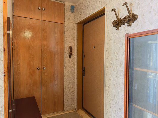 Продам двухкомнатную (2-комн.) квартиру, Шенкурский проезд, 10Б, Москва г