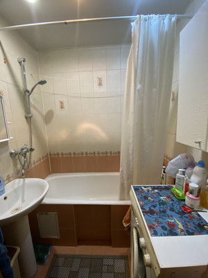 Продам двухкомнатную (2-комн.) квартиру, Горшкова пр-кт, 4, Ростов-на-Дону г