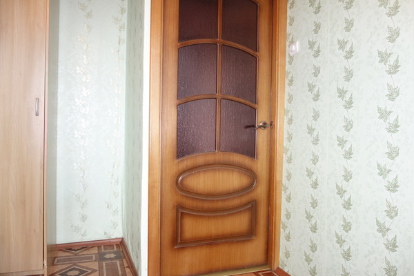 Продам двухкомнатную (2-комн.) квартиру, Зайончковского ул, 9, Пудость п