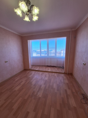 Продам трехкомнатную (3-комн.) квартиру, К.Маркса ул, 62, Волгодонск г