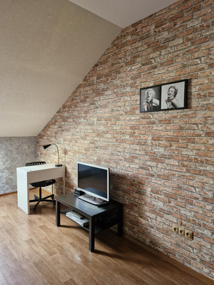 Продам однокомнатную (1-комн.) квартиру, Первомайская ул, 36к4, Знаменский п