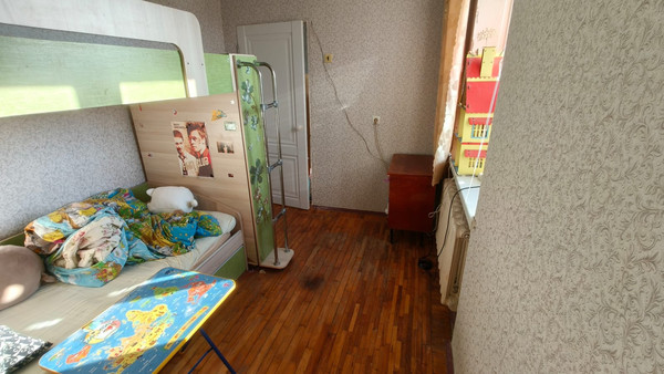 Продам многокомнатную квартиру, Ворошилова ул, 65, Кропоткин г