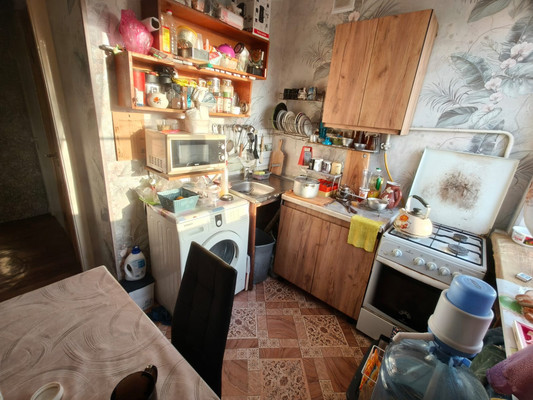 Продам многокомнатную квартиру, Ворошилова ул, 65, Кропоткин г