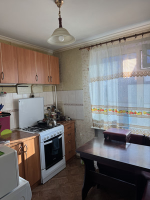 Продам двухкомнатную (2-комн.) квартиру, Заводской пер, 42, Симферополь г