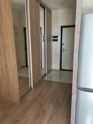 Продам однокомнатную (1-комн.) квартиру, Ясная ул, 5, Апрелевка г