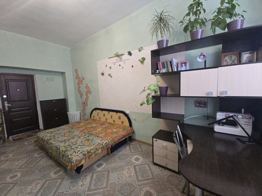 Продам двухкомнатную (2-комн.) квартиру, Яблочкова ул, 5, Грэсовский пгт