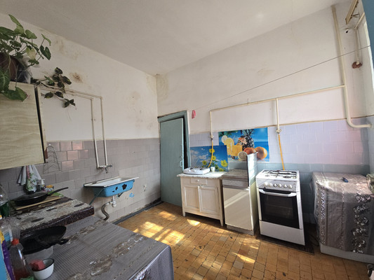 Продам двухкомнатную (2-комн.) квартиру, Яблочкова ул, 5, Грэсовский пгт