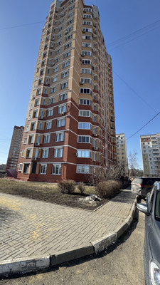 Продам однокомнатную (1-комн.) квартиру, Лутова ул, 6, Липецк г