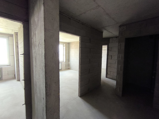 Продам трехкомнатную (3-комн.) квартиру, Московское ш, 262к4, Шушары п