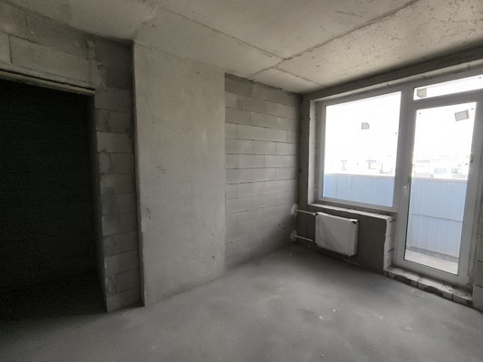 Продам трехкомнатную (3-комн.) квартиру, Московское ш, 262к4, Шушары п