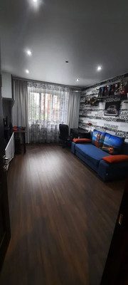 Продам трехкомнатную (3-комн.) квартиру, им Владимира Махалина мкр, 27, Дмитров г