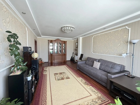 Продам трехкомнатную (3-комн.) квартиру, Уездная ул, 1, Чехов г