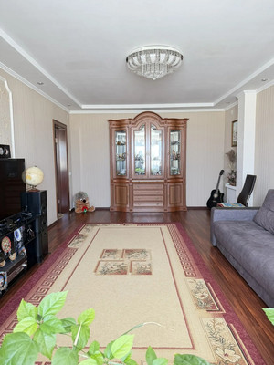 Продам трехкомнатную (3-комн.) квартиру, Уездная ул, 1, Чехов г