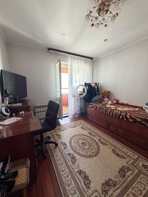 Продам трехкомнатную (3-комн.) квартиру, Уездная ул, 1, Чехов г