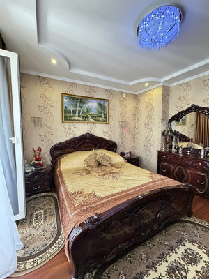 Продам трехкомнатную (3-комн.) квартиру, Уездная ул, 1, Чехов г