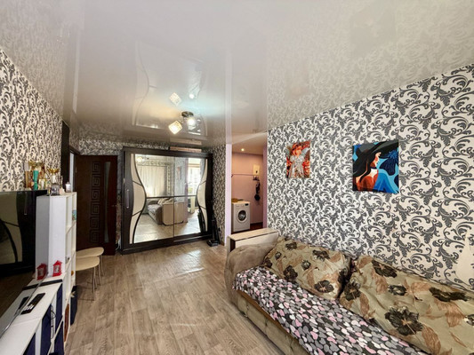 Продам двухкомнатную (2-комн.) квартиру, Ульянова Дмитрия ул, 15, Ялта г