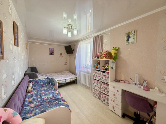 Продам двухкомнатную (2-комн.) квартиру, Ульянова Дмитрия ул, 15, Ялта г