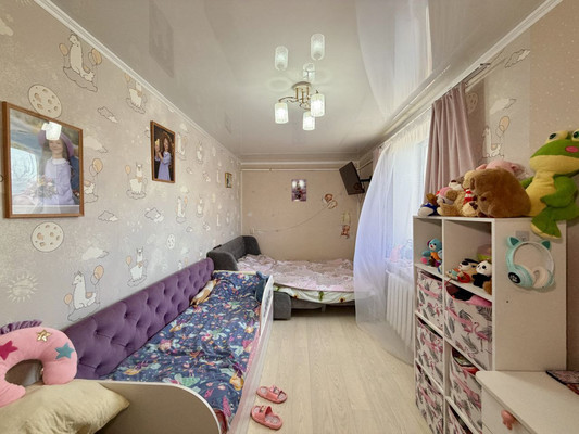 Продам двухкомнатную (2-комн.) квартиру, Ульянова Дмитрия ул, 15, Ялта г