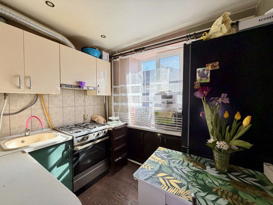 Продам двухкомнатную (2-комн.) квартиру, Ульянова Дмитрия ул, 15, Ялта г