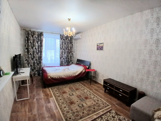 Продам однокомнатную (1-комн.) квартиру, Ленская ул, 10, Казань г