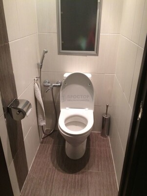 Продам двухкомнатную (2-комн.) квартиру, Литовский б-р, 15к1, Москва г