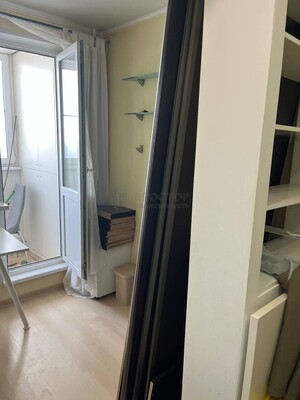 Продам двухкомнатную (2-комн.) квартиру, Литовский б-р, 15к1, Москва г