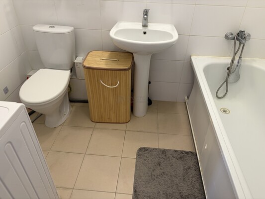 Продам однокомнатную (1-комн.) квартиру, Боровское ш, 2к7, Москва г