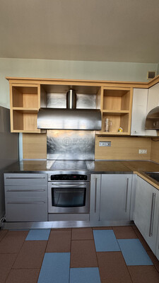 Продам трехкомнатную (3-комн.) квартиру, Крылатские Холмы ул, 30к8, Москва г