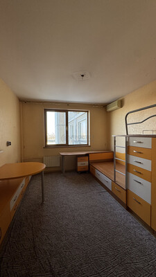 Продам трехкомнатную (3-комн.) квартиру, Крылатские Холмы ул, 30к8, Москва г