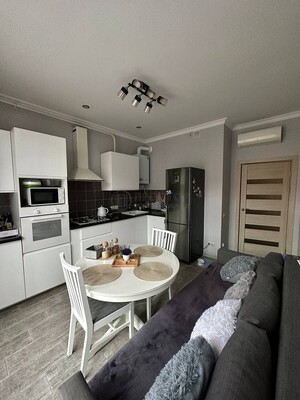 Продам двухкомнатную (2-комн.) квартиру, Нильса Бора ул, 12, Десеновское п