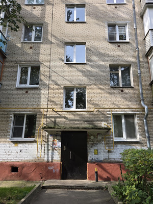 Продам однокомнатную (1-комн.) квартиру, Ильюшина (Авиационный мкр.) ул, 11к3, Домодедово г