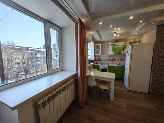 Продам двухкомнатную (2-комн.) квартиру, Генкиной ул, 33, Иваново г