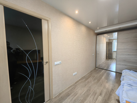 Продам двухкомнатную (2-комн.) квартиру, Генкиной ул, 33, Иваново г