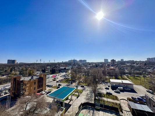 Продам однокомнатную (1-комн.) квартиру, Космонавтов пр-кт, 1В, Ростов-на-Дону г