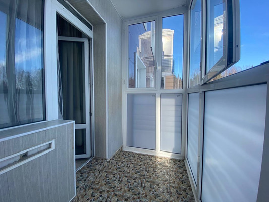 Продам однокомнатную (1-комн.) квартиру, Югорская ул, 18, Ханты-Мансийск г