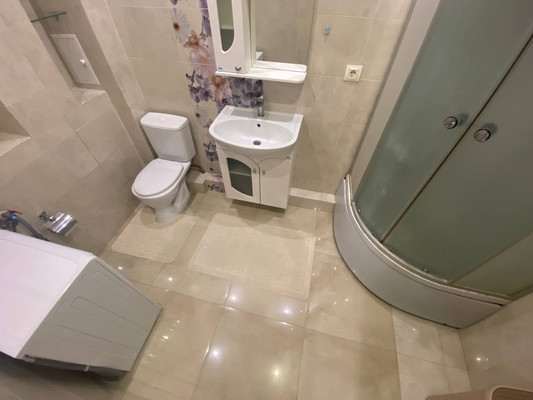 Продам однокомнатную (1-комн.) квартиру, Югорская ул, 18, Ханты-Мансийск г