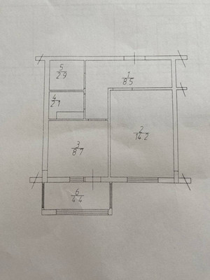 Продам однокомнатную (1-комн.) квартиру, Югорская ул, 18, Ханты-Мансийск г