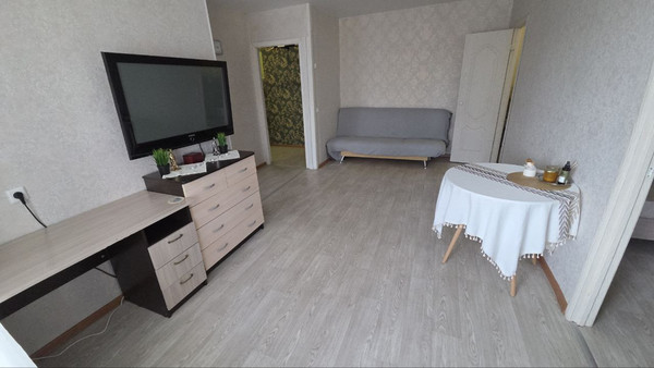 Сдам двухкомнатную (2-комн.) квартиру, Газеты Звезда ул, 44А, Пермь г