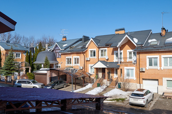 Продам таунхаус, Говорова ул, 99, Каринское с, 0 км от города