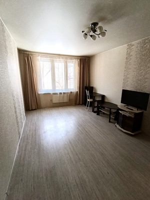 Продам однокомнатную (1-комн.) квартиру, Молостовых ул, 11к1, Москва г