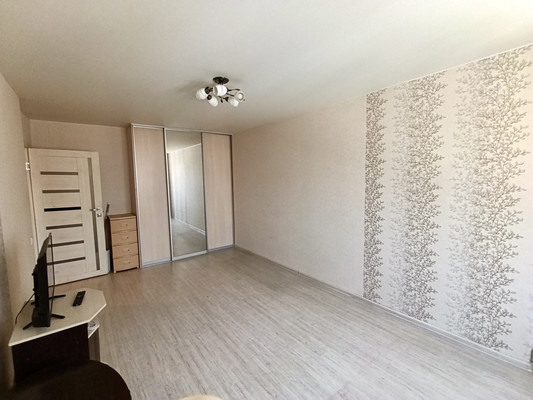 Продам однокомнатную (1-комн.) квартиру, Молостовых ул, 11к1, Москва г