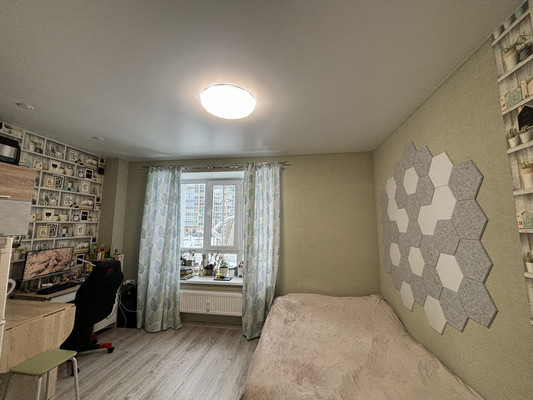 Продам однокомнатную (1-комн.) квартиру, Октябрьский пр-кт, 218, Сыктывкар г