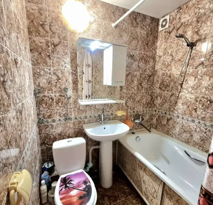 Продам однокомнатную (1-комн.) квартиру, Уральская ул, 186, Краснодар г