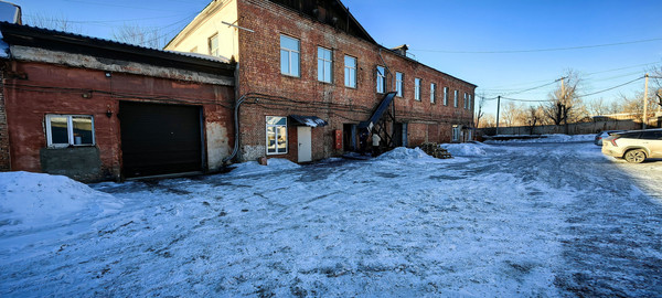 Сдам коммерческое помещение 1 000 м2, Рабочего Штаба ул, 102, Иркутск г