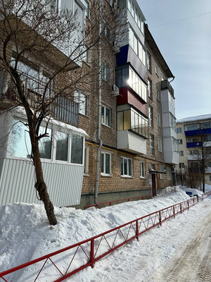 Продам двухкомнатную (2-комн.) квартиру, Комсомольская ул, 23а, Октябрьский г