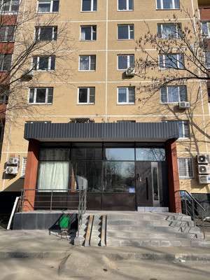 Продам двухкомнатную (2-комн.) квартиру, Менжинского ул, 23к1, Москва г