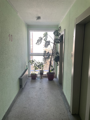 Продам двухкомнатную (2-комн.) квартиру, Менжинского ул, 23к1, Москва г